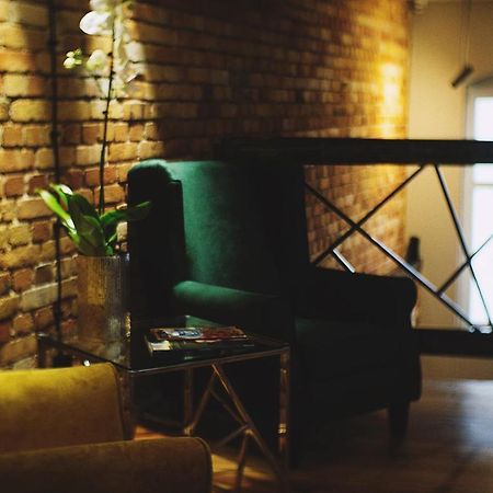 جاره Apartsuites I Sorau المظهر الخارجي الصورة Interior of the restaurant