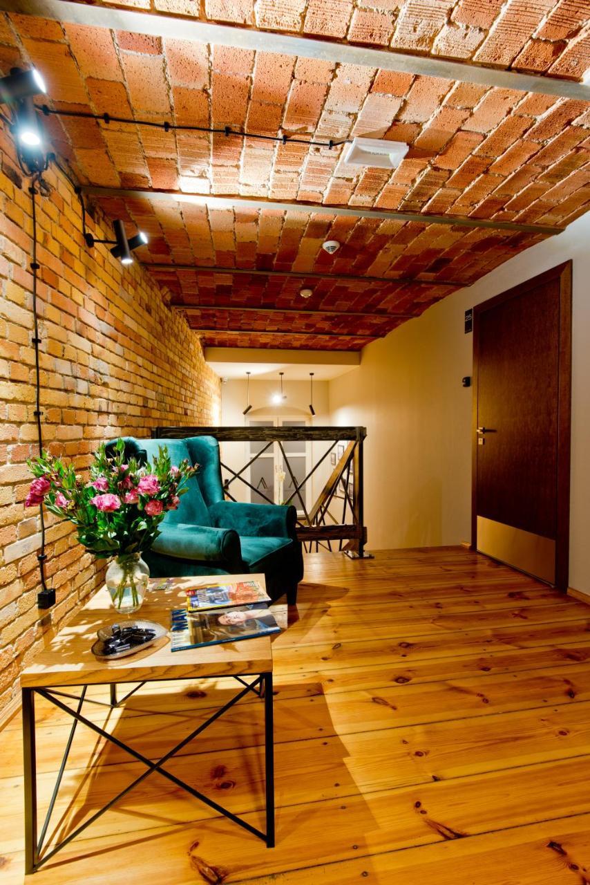 جاره Apartsuites I Sorau المظهر الخارجي الصورة Interior of the house
