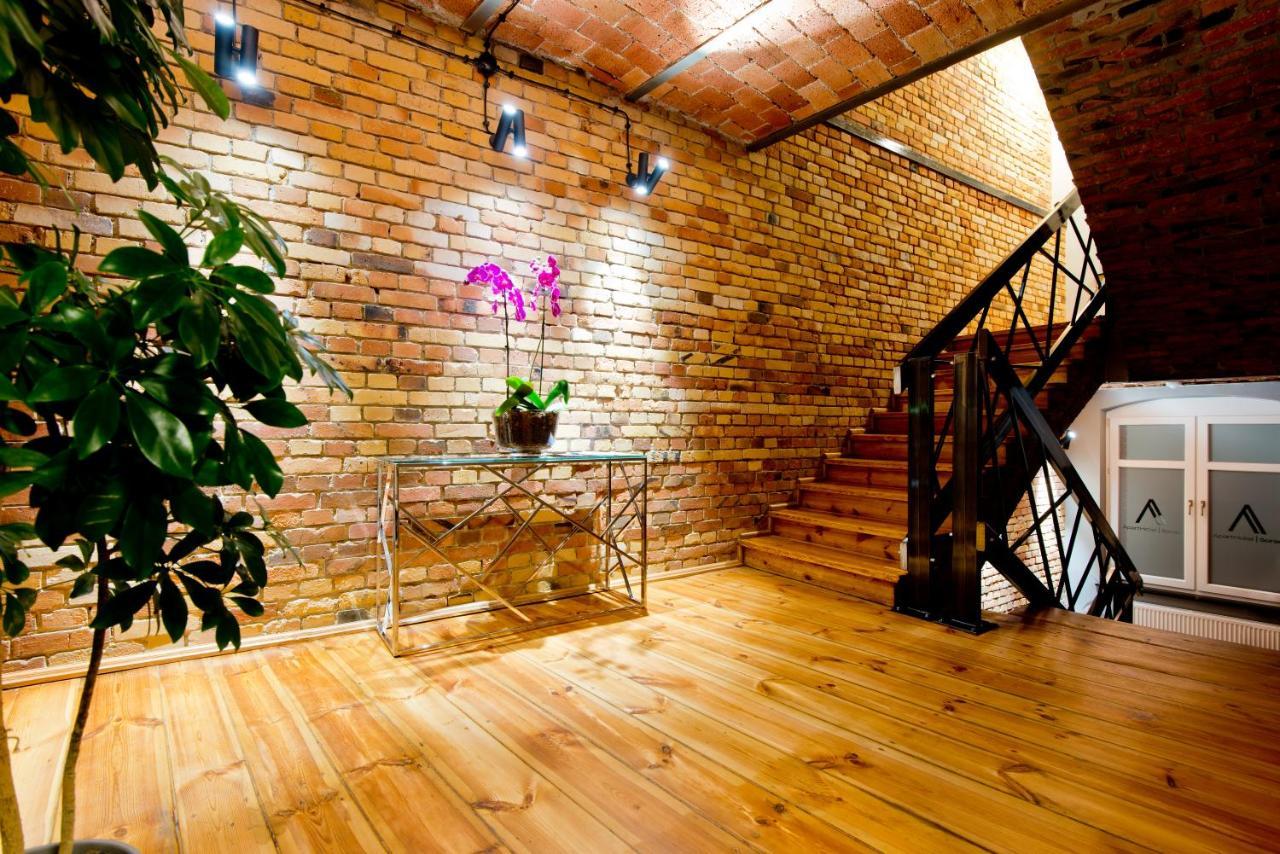 جاره Apartsuites I Sorau المظهر الخارجي الصورة Interior of the building