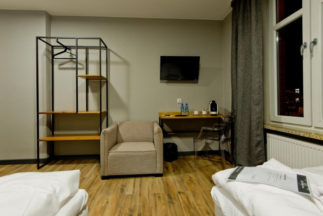 جاره Apartsuites I Sorau المظهر الخارجي الصورة A room at the hotel